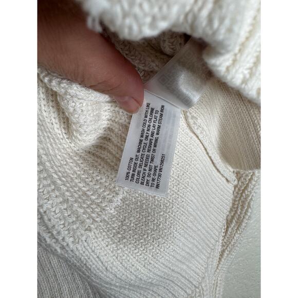 NWT Universal Thread Women's V-Neck Cream Button-up Sweater Knit Boho Preppy L - Picture 10 of 10